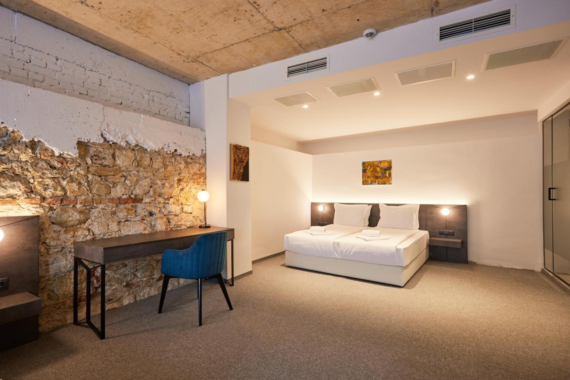 Bizarre Boutique Hotel Warna Zewnętrze zdjęcie